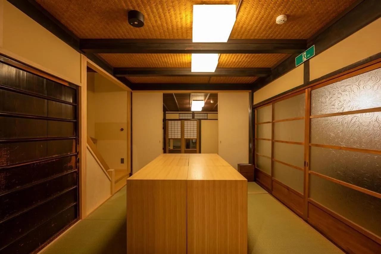 Campton Higashiyama Roku Villa Kyoto